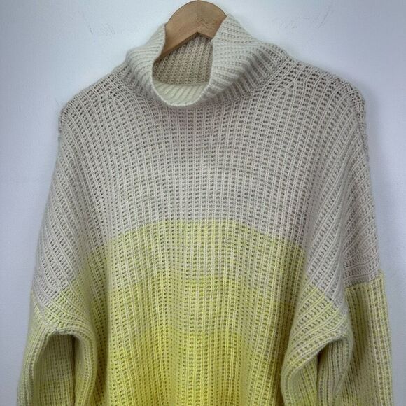 Duffy Women’s Cream Pastel Yellow Ombre Cashmere Blend Funnel Neck Sweater - Picture 5 of 8